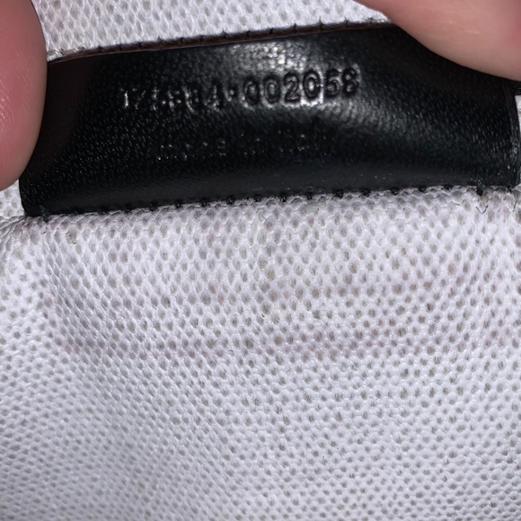 Yves Saint Laurent Downtown Tote - Picture 7 of 8